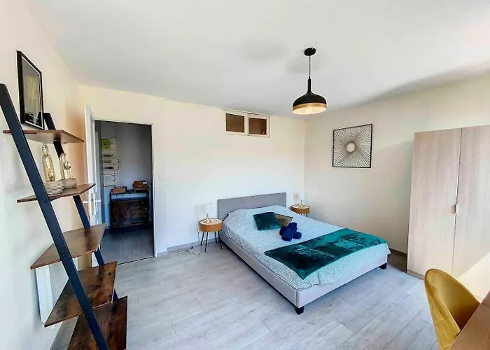 Centre Ville - Cosy Appartement - Sous Les Parapluies