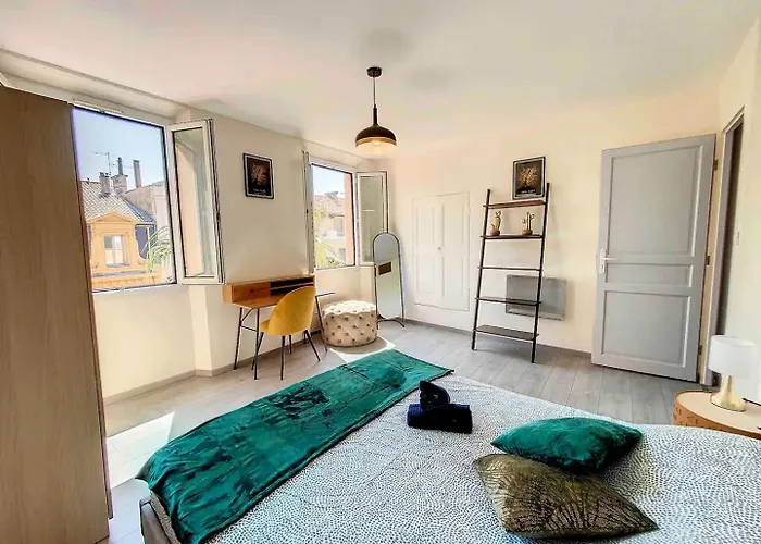 Centre Ville - Cosy Appartement - Sous Les Parapluies
